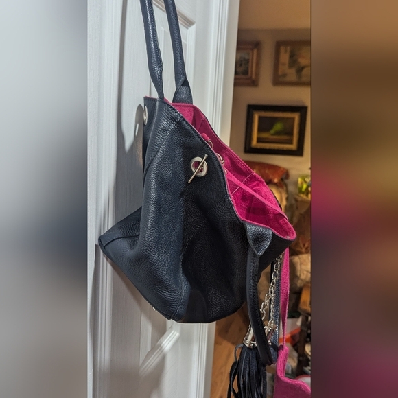 Anna Morelinni "Lilli" Handbag - Picture 8 of 13